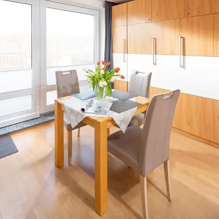 Strandhafer Am Kurpark *